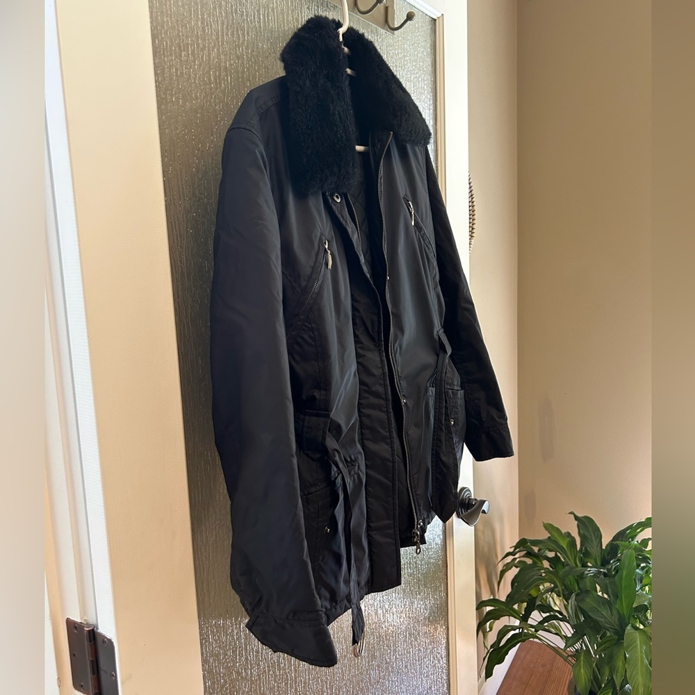 FBL Sports Ultimate Experience Winter Jacket - Picture 2 of 13